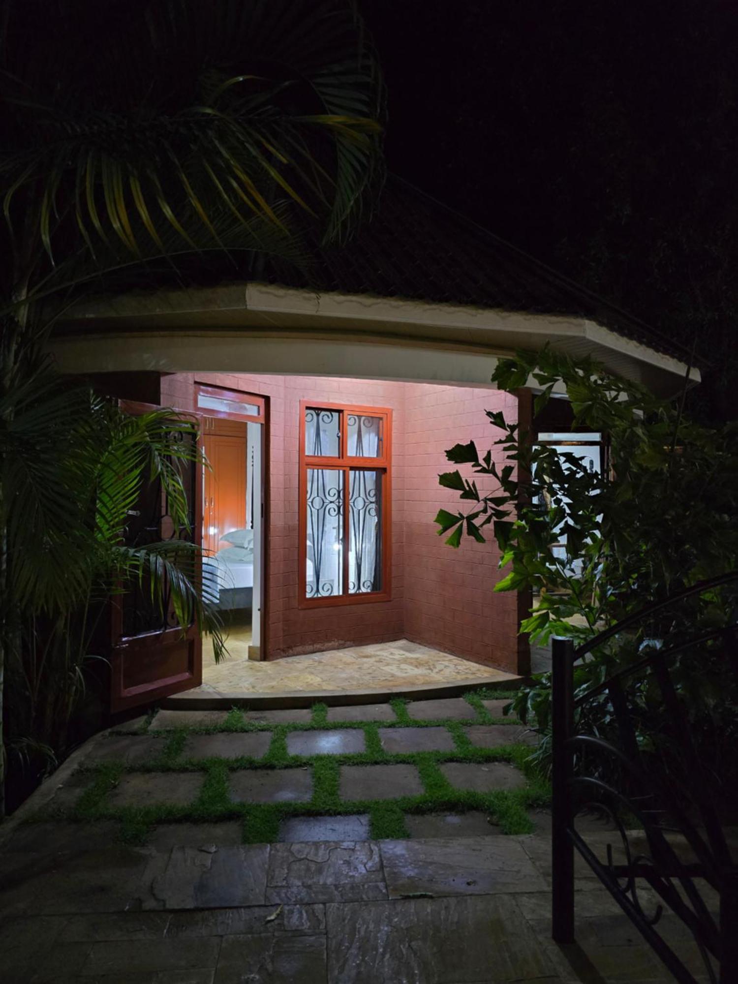 Sprunger Avenue - Tulia Homes Μόσι Δωμάτιο φωτογραφία